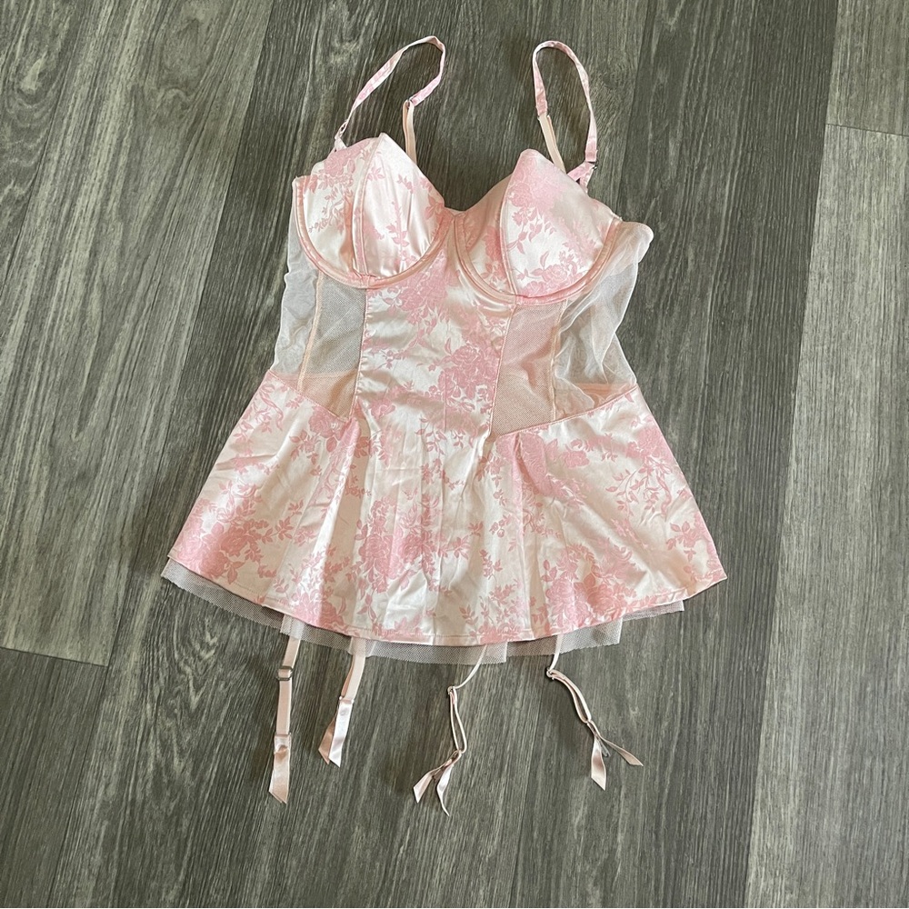 Y2K Victoria’s Secret Bustier Cami